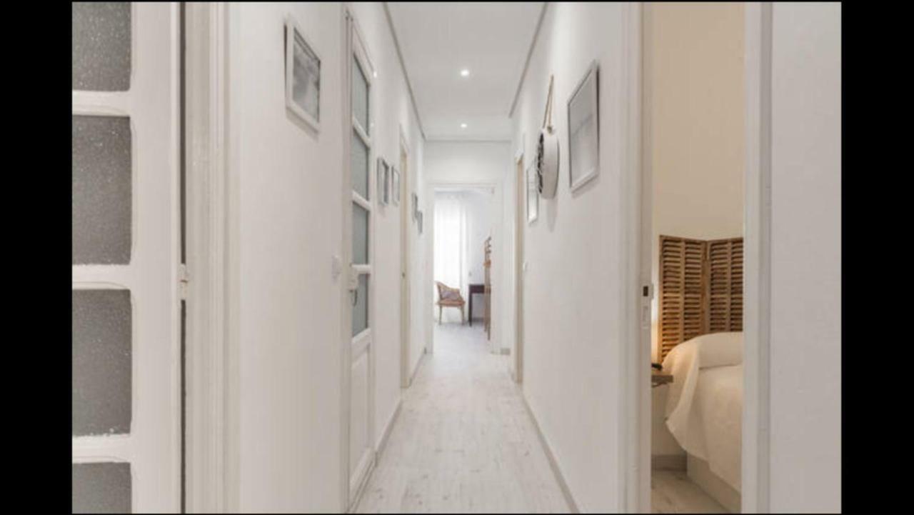 Reina Apartment Valencia Exterior foto